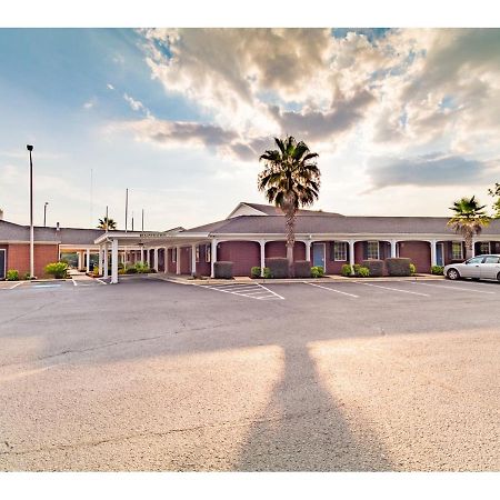 Winton Inn & Suites Barnwell Extérieur photo