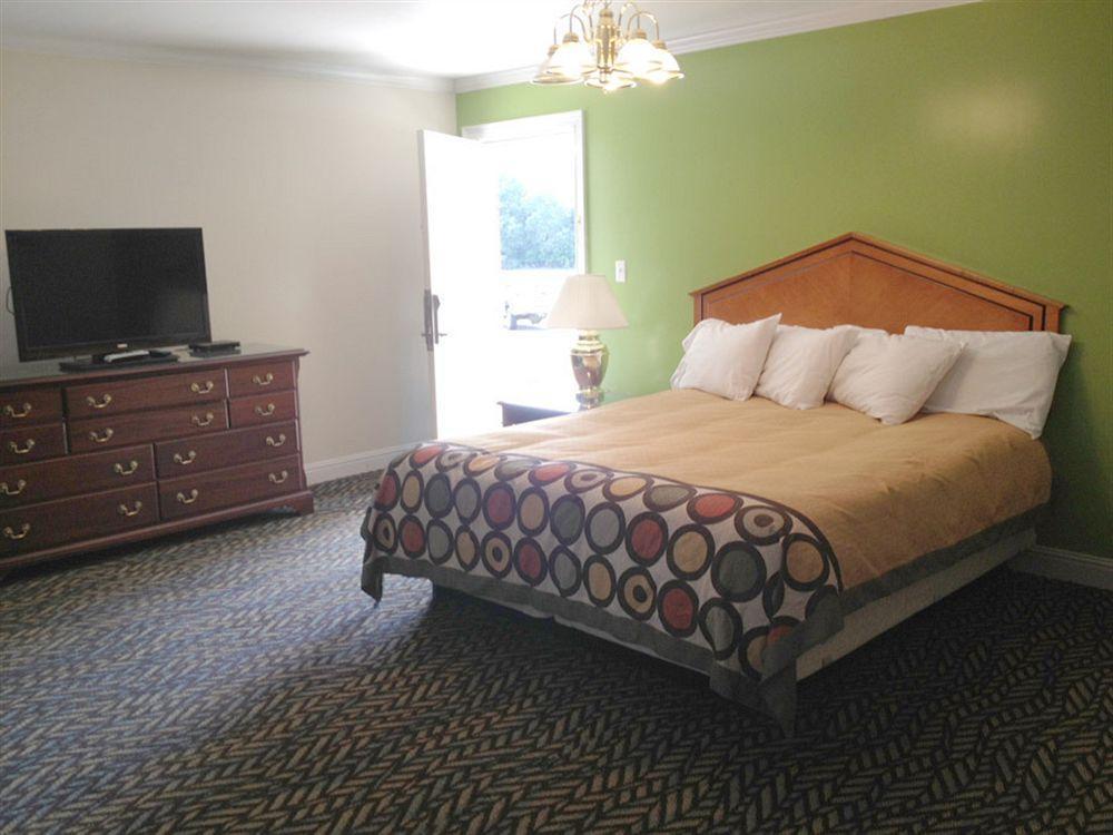 Winton Inn & Suites Barnwell Extérieur photo