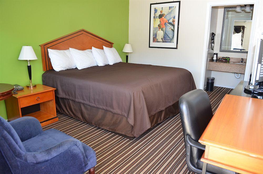 Winton Inn & Suites Barnwell Extérieur photo
