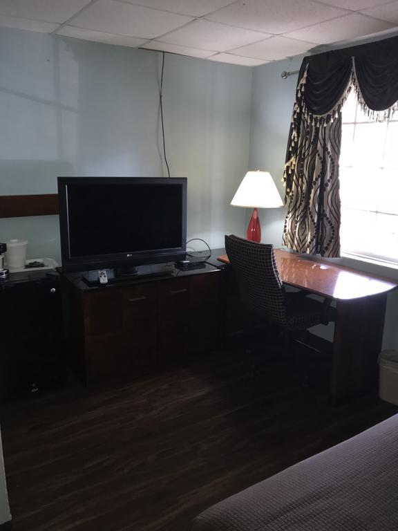 Winton Inn & Suites Barnwell Extérieur photo