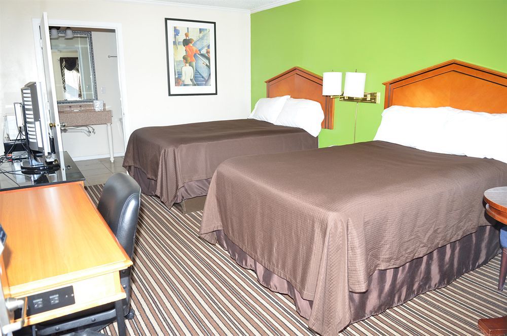 Winton Inn & Suites Barnwell Extérieur photo