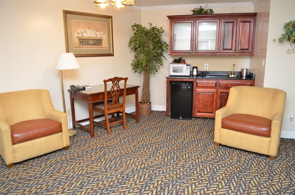 Winton Inn & Suites Barnwell Extérieur photo