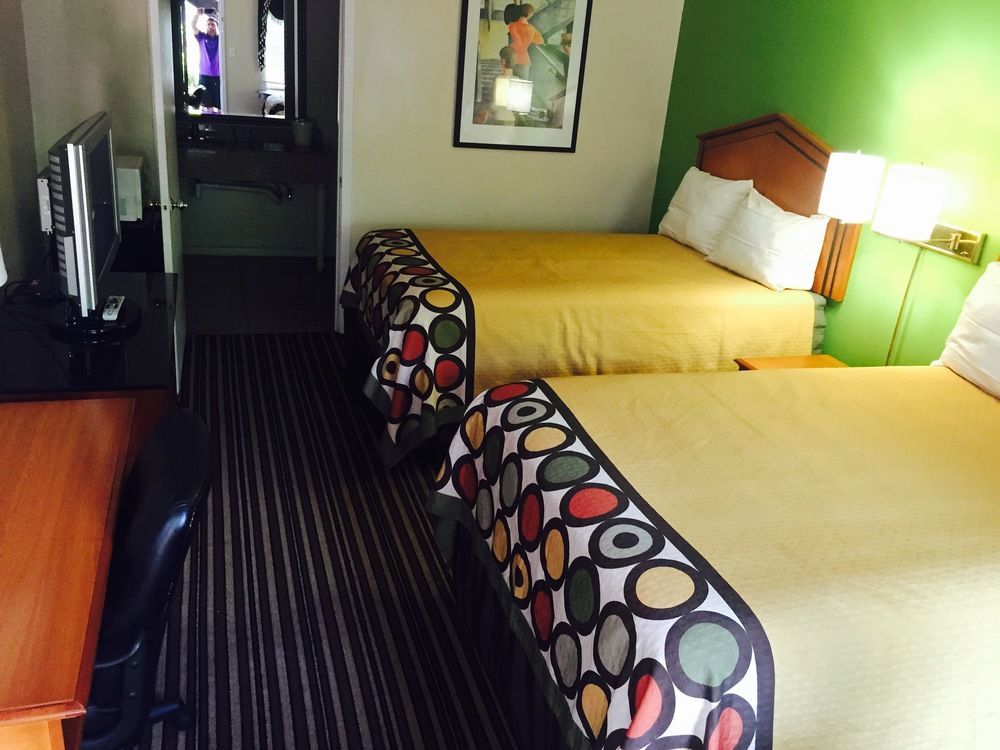 Winton Inn & Suites Barnwell Extérieur photo