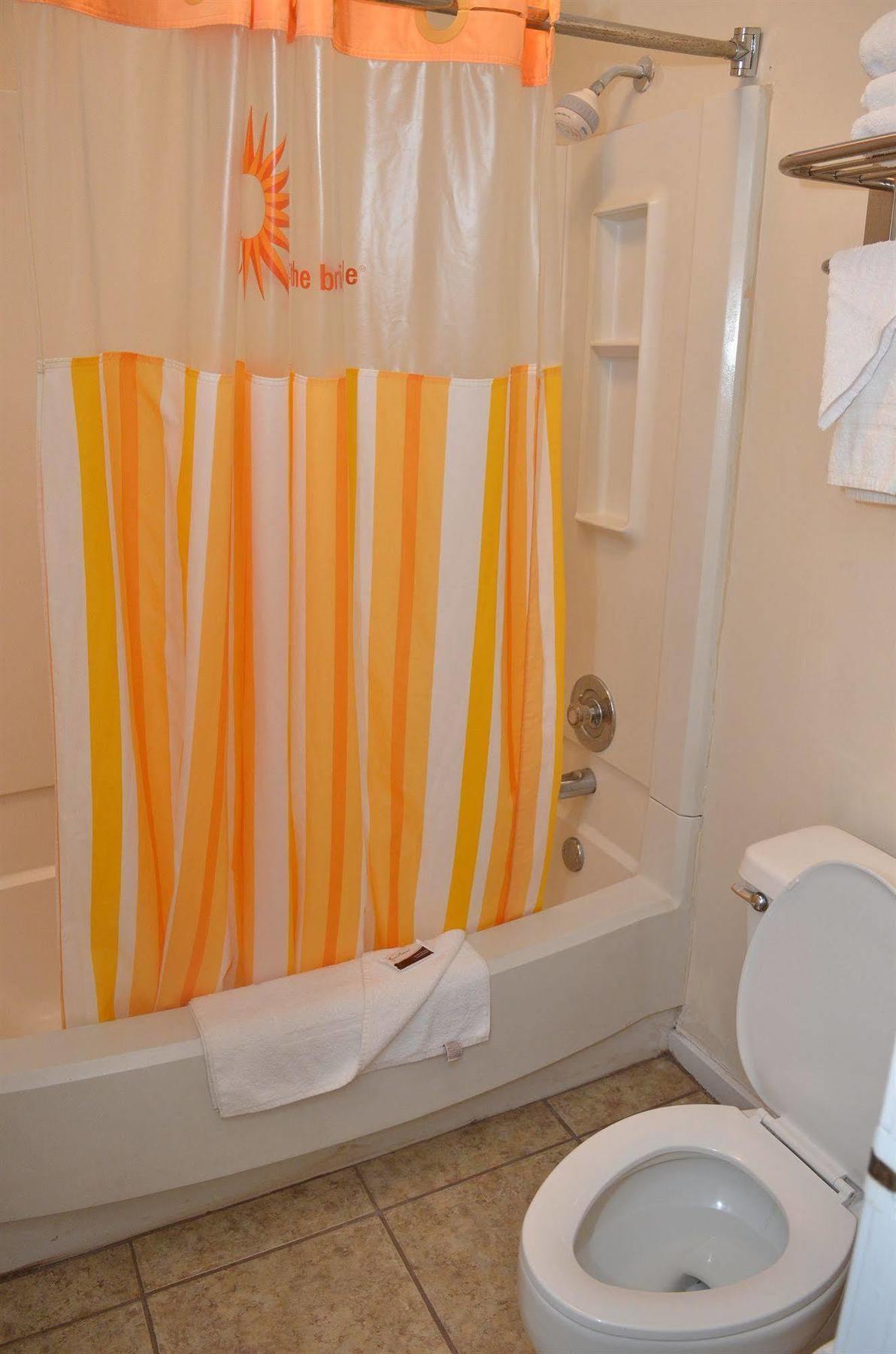 Winton Inn & Suites Barnwell Extérieur photo