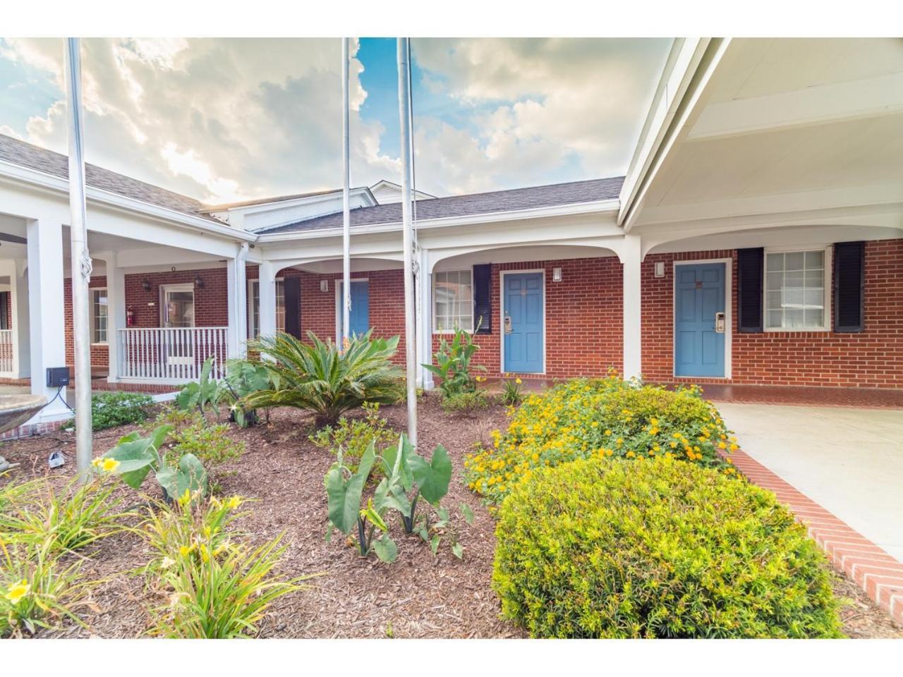 Winton Inn & Suites Barnwell Extérieur photo